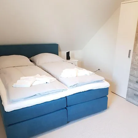 Apartament Bi-moni-un-willi *