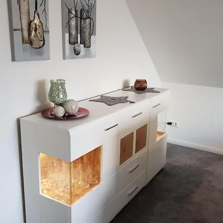 Bi-moni-un-willi Apartament *